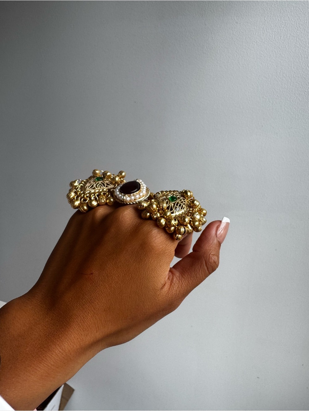 Rare Gold-Tone Double Finger Bow Ring
